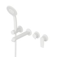 Встраиваемый смеситель для ванны и душа однорычажный с поворотным переключателем на 3 выхода, в комплекте с ручным душем  NAUTIC-VDM3-BIO белый матовый ручка  белый матовый Cezares